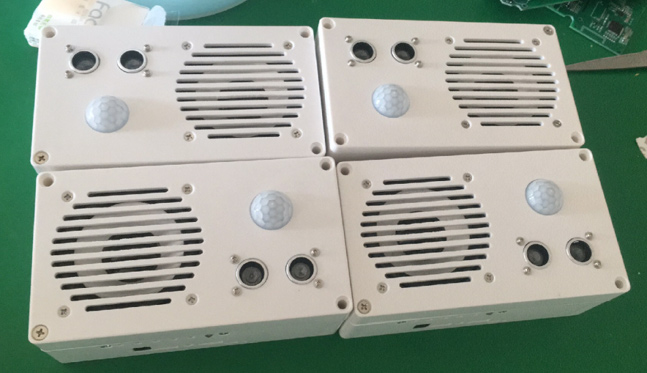 Pipetting terminal actuator